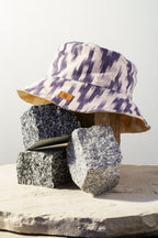Lengua Bucket Hat Lila/Sand