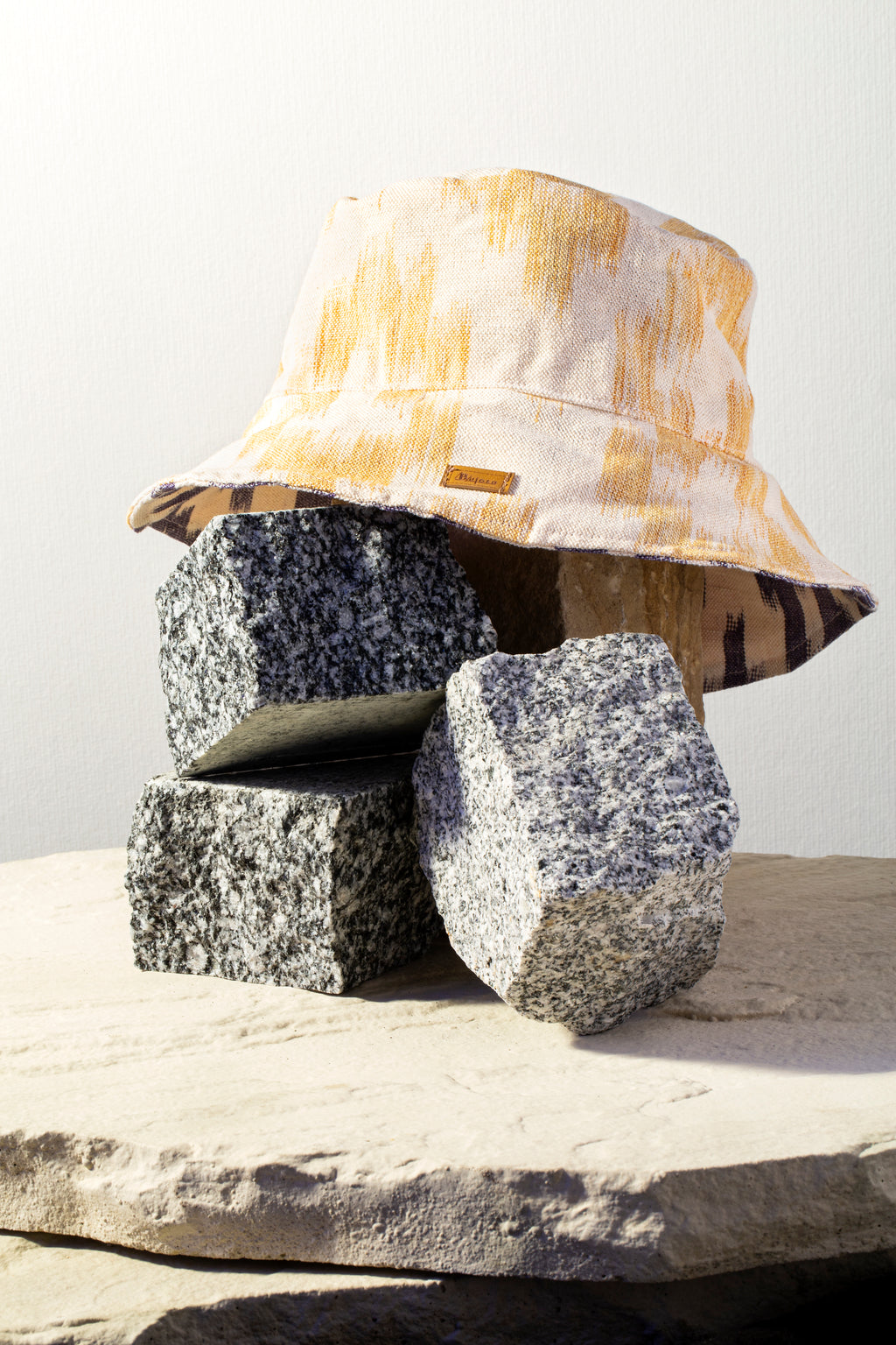 Lengua Bucket Hat Lila/Sand