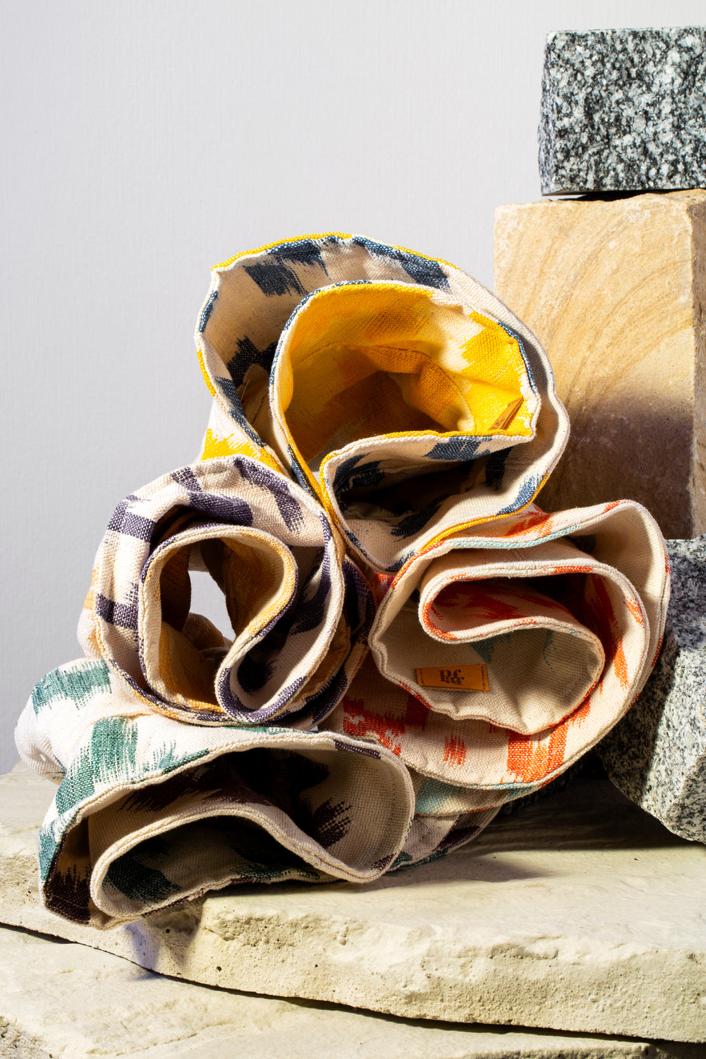 Lengua Bucket Hat Lila/Sand