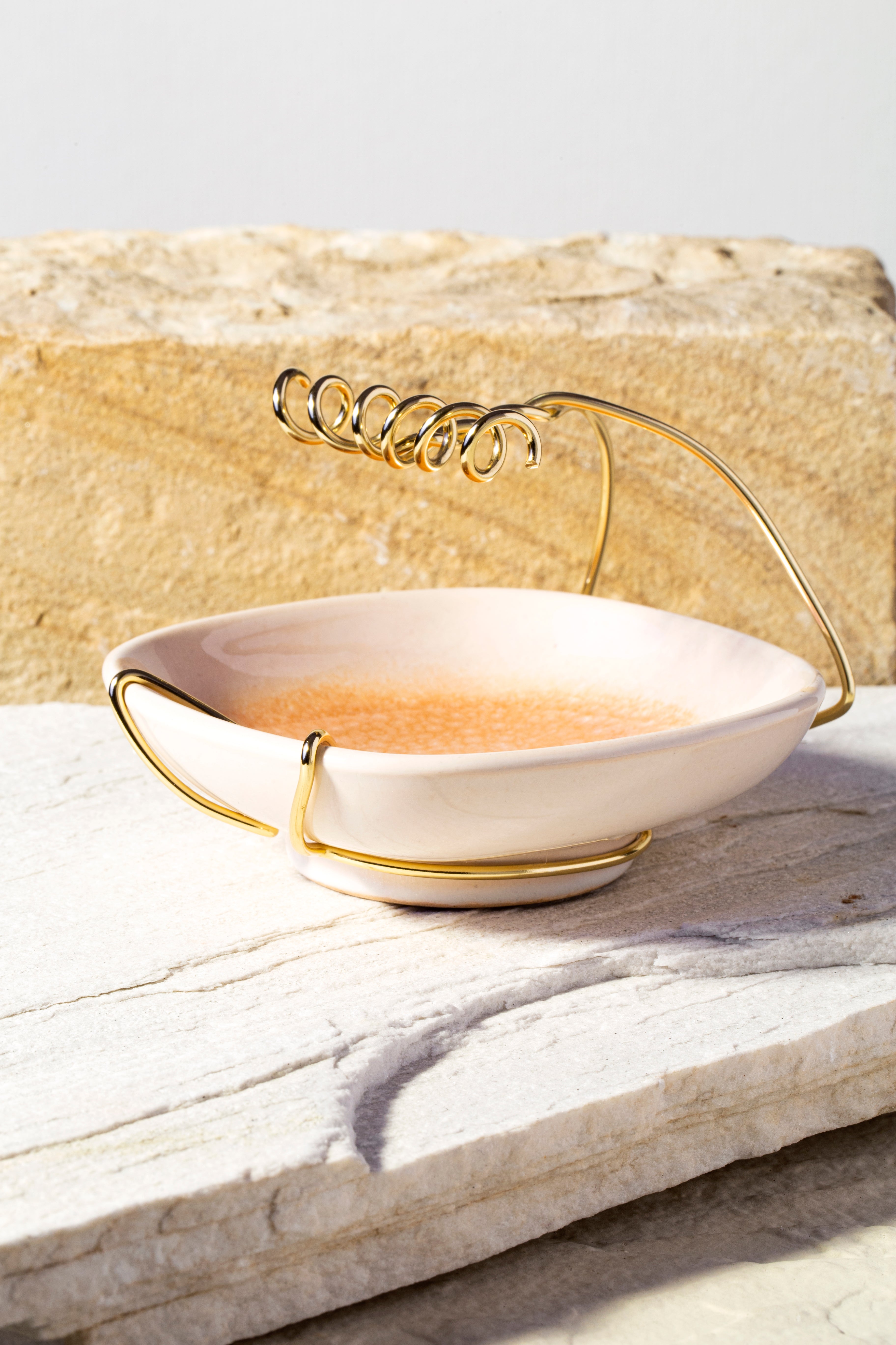 Keramik-Aschenbecher